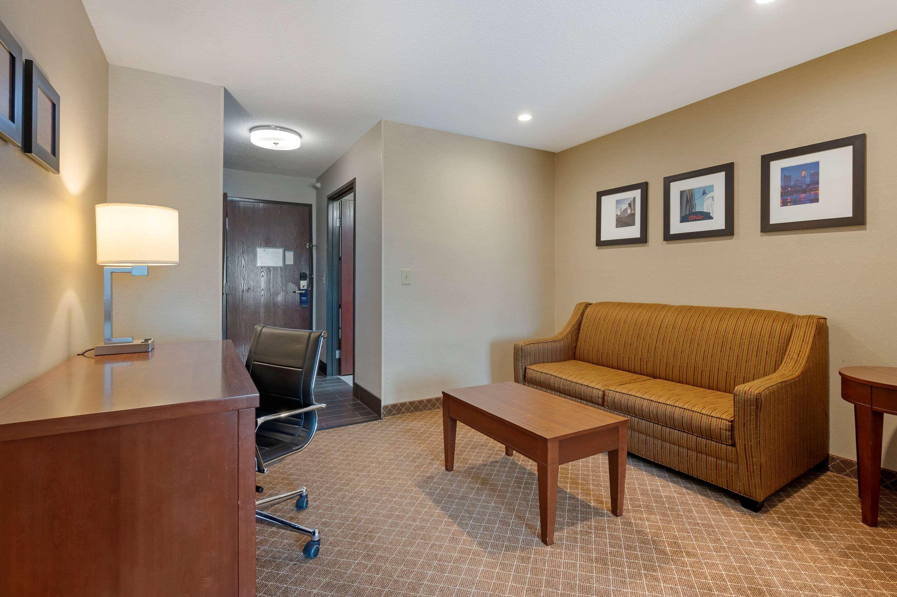 Comfort Inn Pickerington Exterior photo